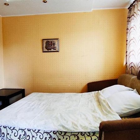 Two-Room Apartment Metro Levada Harkiv Exterior foto